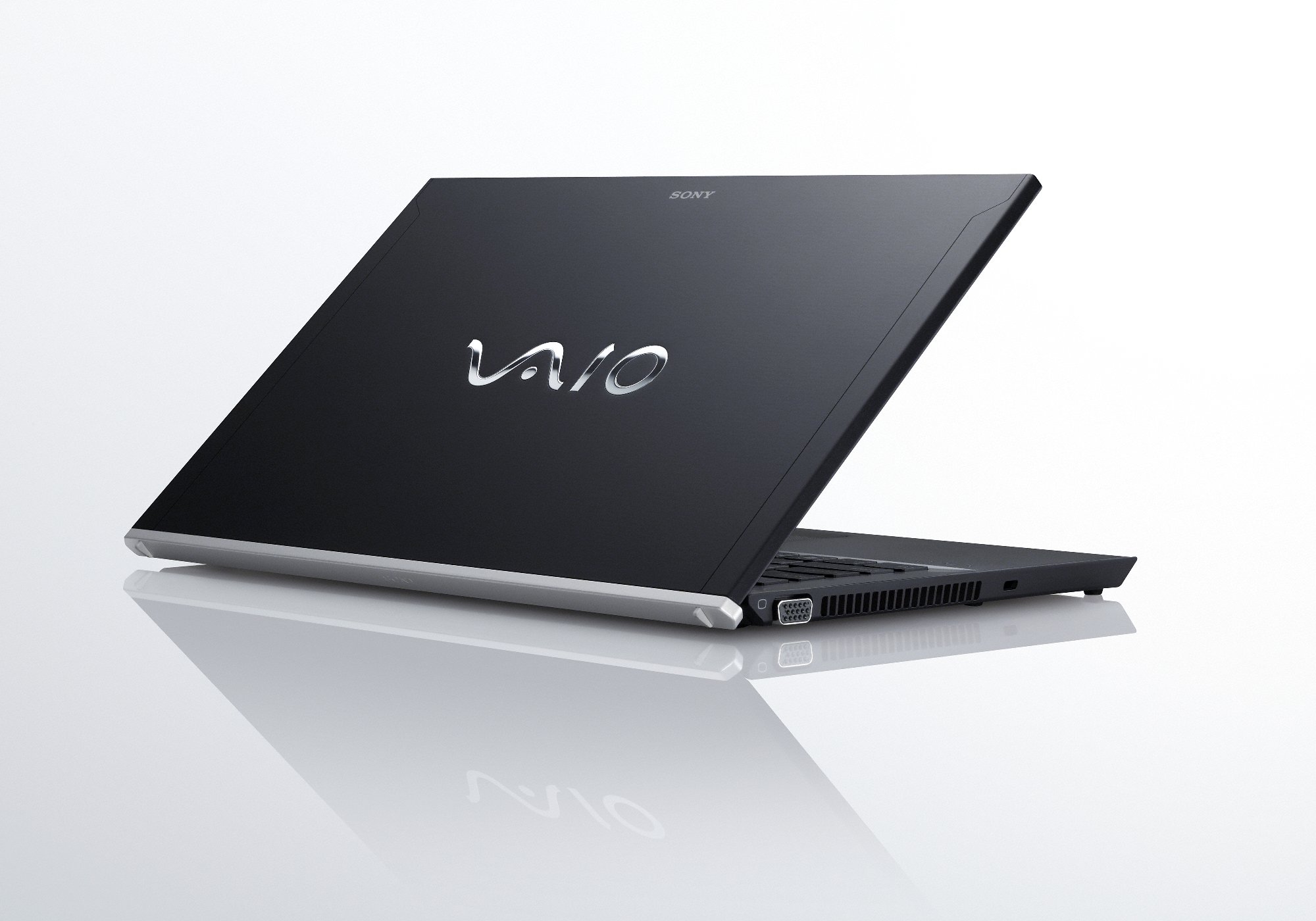 VAIO S и VAIO Z - ноутбуки для деловых людей
